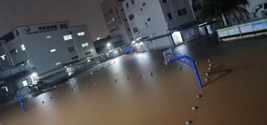 鳳凰新能源抗洪搶險(xiǎn)紀(jì)實(shí)